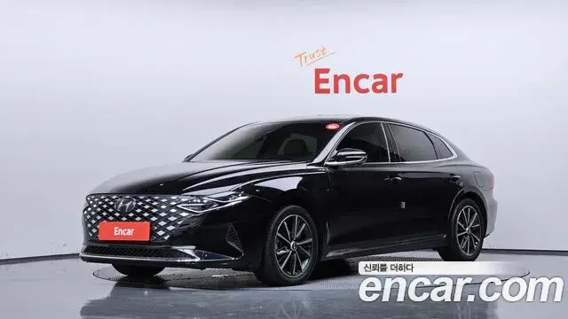 Hyundai Grandeur 2.5 Le Blanc 2022