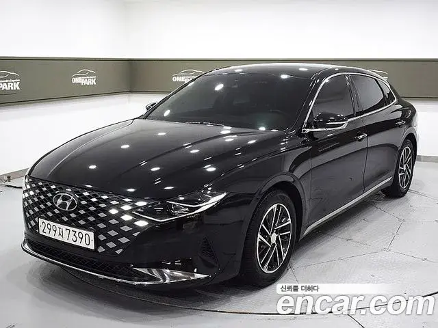 Hyundai Grandeur 2.5 Premium Choice 2021
