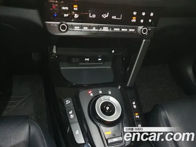 Kia Seltos Gasoline 1.6 Turbo 2WD Signature 2024 — фото 8