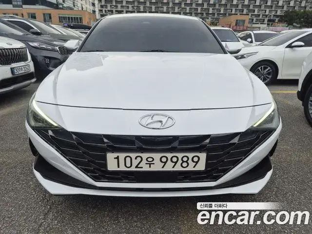 Hyundai AVANTE 1.6 Modern 2022