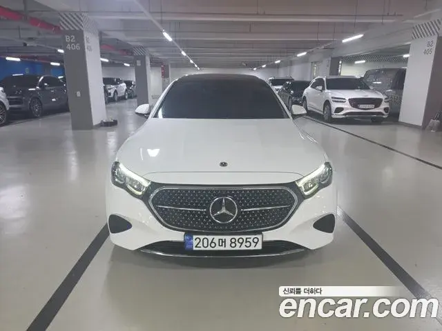 Mercedes-Benz E-Class E200 Avantgarde 2024