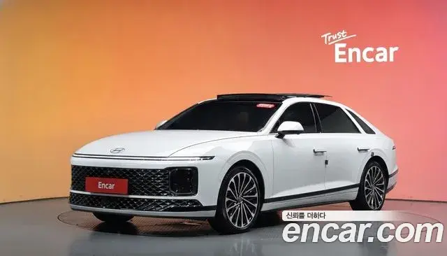 Hyundai Grandeur Calligraphy 2024