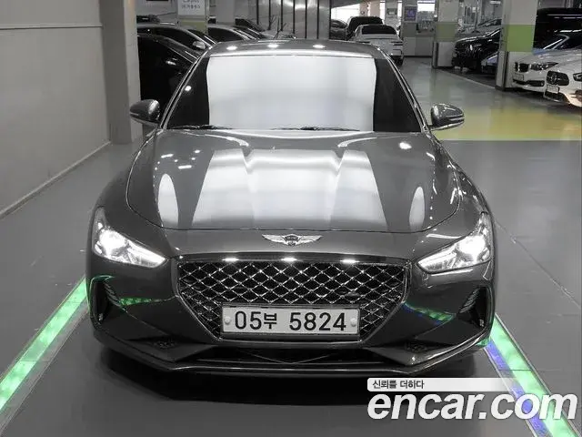 Genesis G70 2.0T Elite 2019