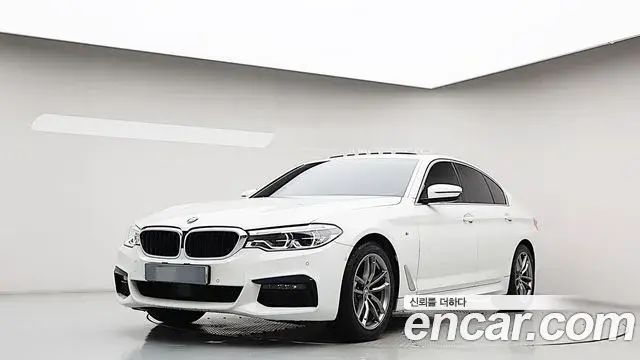 BMW 5-Series 530i M Sport Package 2020