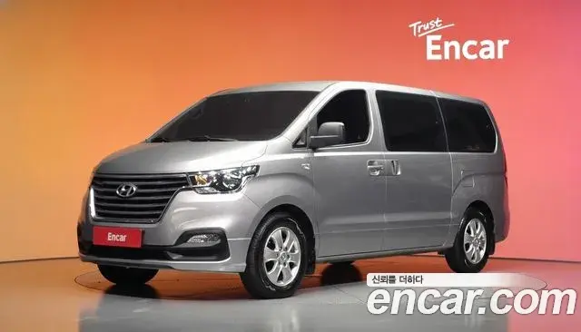 Hyundai Starex Wagon 11-Seater Smart 2019