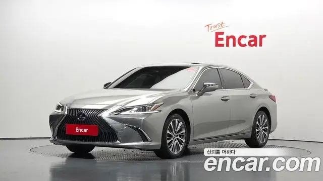 Lexus ES Luxury 2019