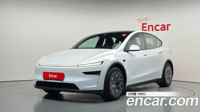 Tesla Model Y L Long Range AWD 2026