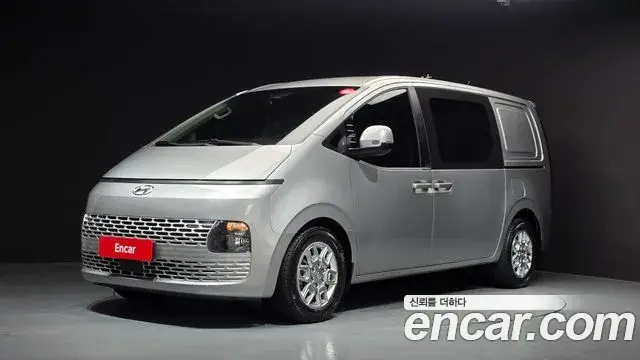 Hyundai Staria Cargo 5-Seater Modern 2022