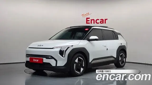 Kia EV3 Long Range 2WD Earth 2024