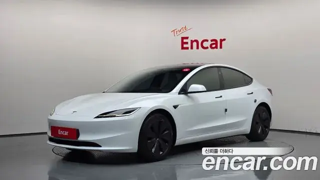 Tesla Model 3 RWD 2024