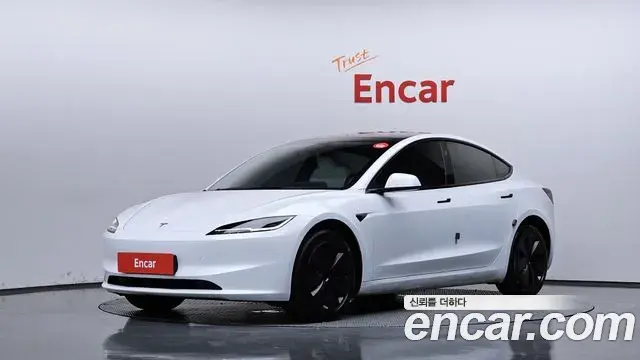 Tesla Model 3 RWD 2024
