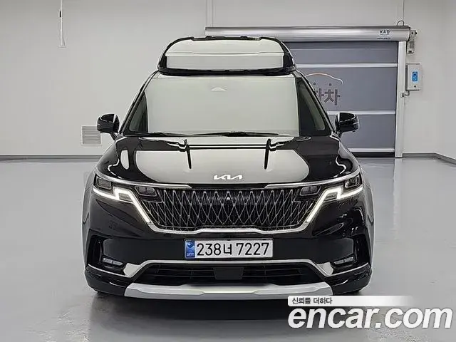 Kia Carnival Diesel 9-Seater Hi-Limousine Signature 2023