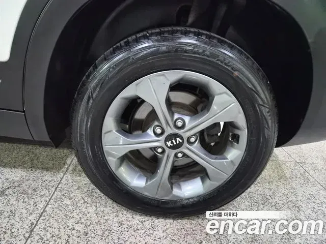 Kia Seltos Gasoline 1.6 Turbo 2WD Trendy 2020 — фото 18