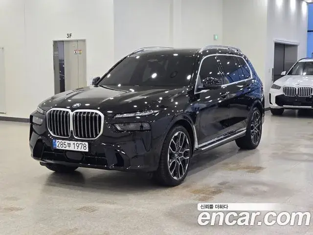 BMW X7 xDrive 40i M Sport 6STR 2025