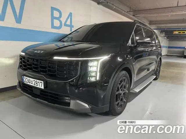 Kia Carnival Diesel 9-Seater Gravity 2025