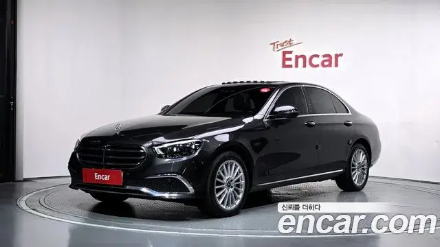 Mercedes-Benz E-Class E220d 4MATIC Exclusive 2022