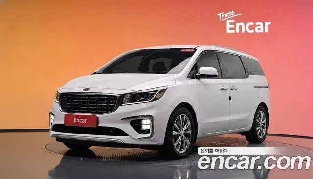 Kia Carnival 9-Seater Prstige 2019