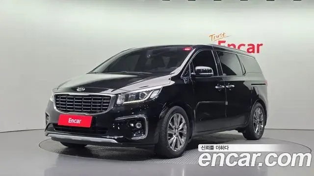Kia Carnival 9-Seater Prstige 2019