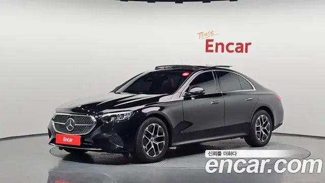 Mercedes-Benz E-Class E200 Avantgarde 2025