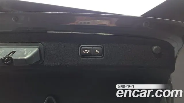 Kia K9 3.8 GDI Platinum 2020 — фото 17
