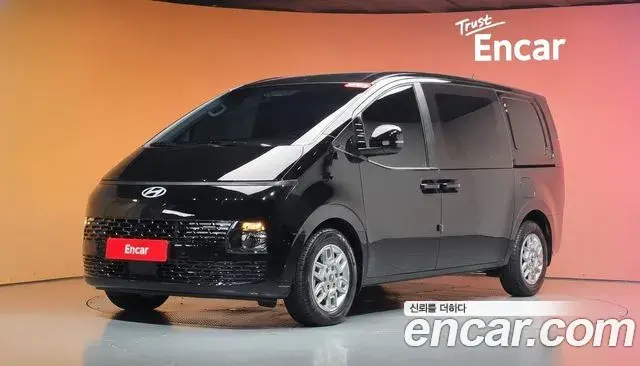 Hyundai Staria HEV 1.6 Cargo 5-Seater Modern 2024