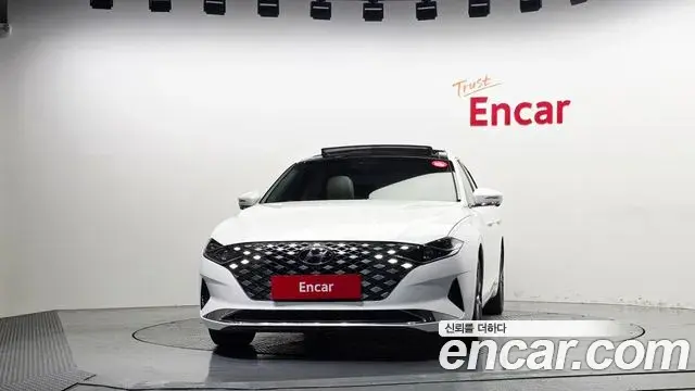 Hyundai Grandeur 2.5 Le Blanc 2021
