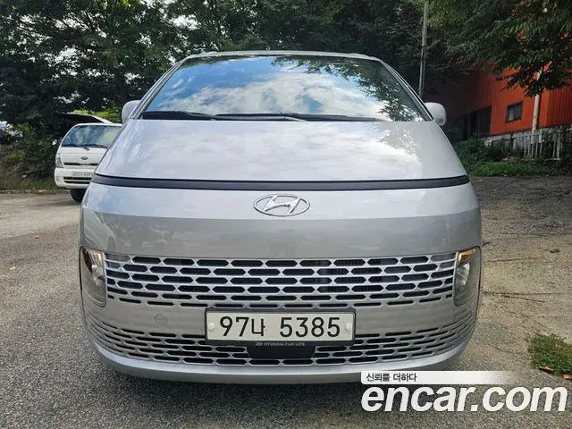Hyundai Staria Cargo 5-Seater Modern 2021