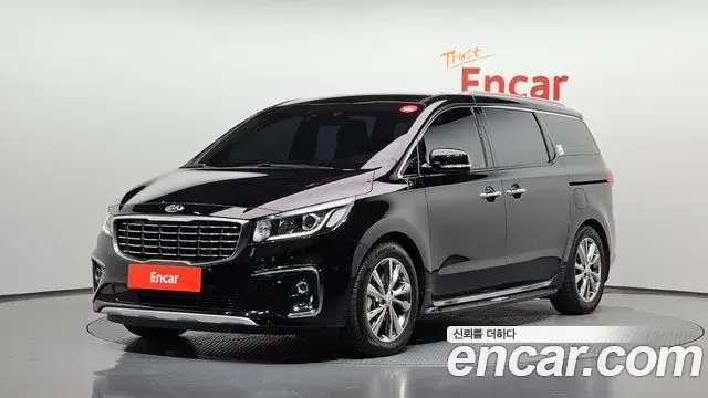 Kia Carnival 9-Seater Prstige 2020