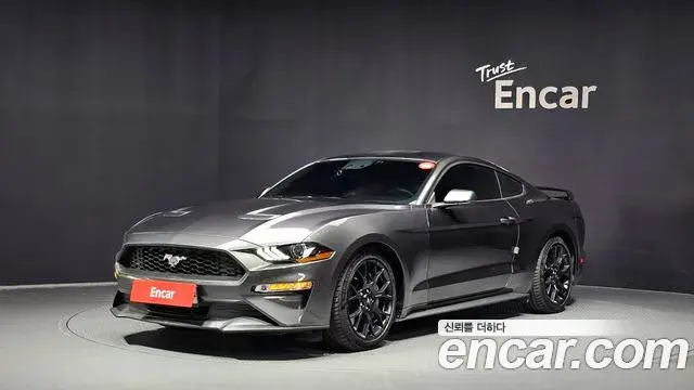 Ford Mustang Coupe 2019