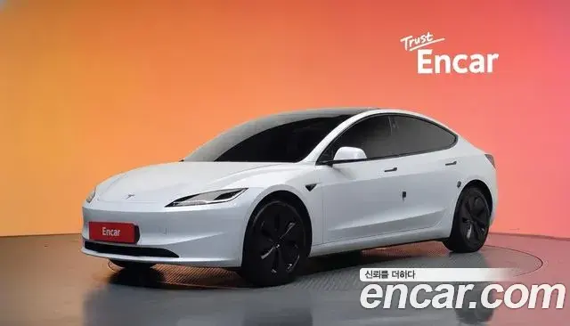Tesla Model 3 RWD 2024