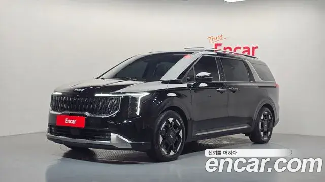 Kia Carnival Diesel 9-Seater Noblesse 2025