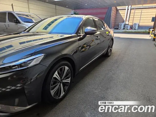 Kia K8 Signature 2021