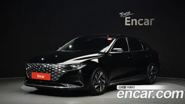 Hyundai Grandeur Le Blanc 2022
