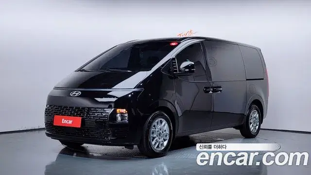 Hyundai Staria HEV 1.6 Cargo 5-Seater Modern 2024