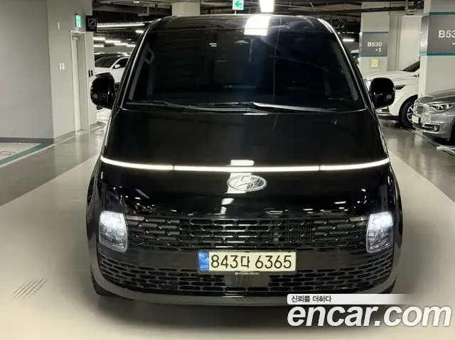Hyundai Staria Cargo 5-Seater Modern 2022