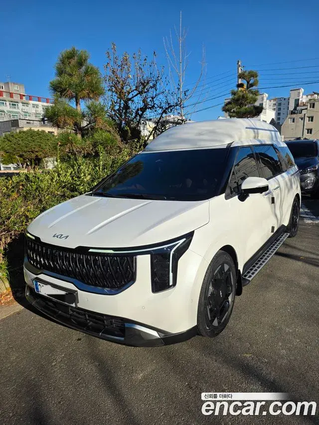 Kia Carnival Gasoline 9-Seater Noblesse 2024