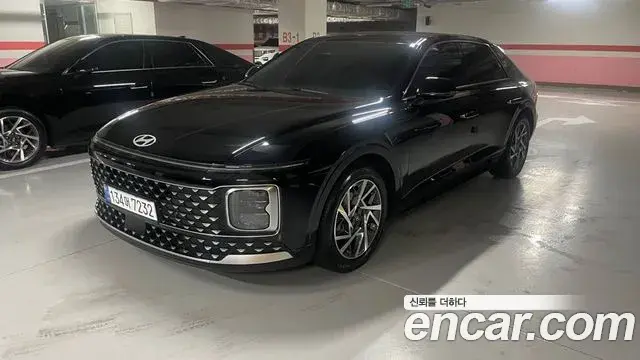 Hyundai Grandeur Premium 2023