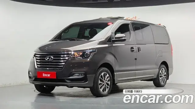 Hyundai Starex 4WD Urban 9-Seater Exclusive 2019