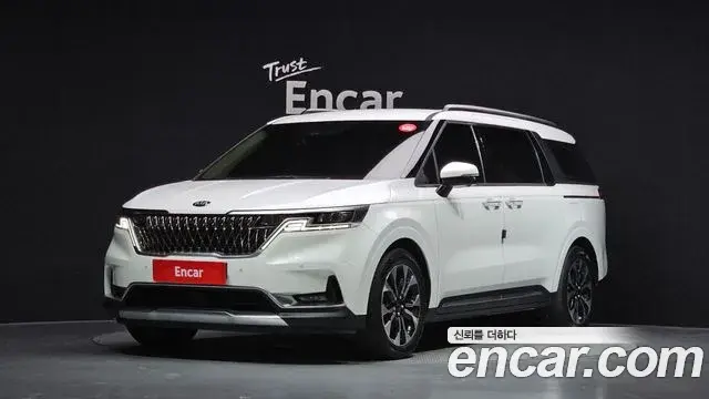 Kia Carnival Gasoline 9-Seater Signature 2021