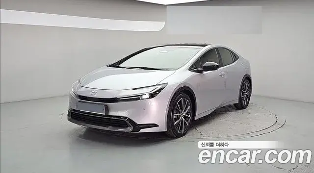 Toyota Prius 2.0 XLE 2024