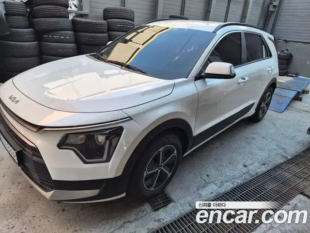 Kia Niro Prestige 2025