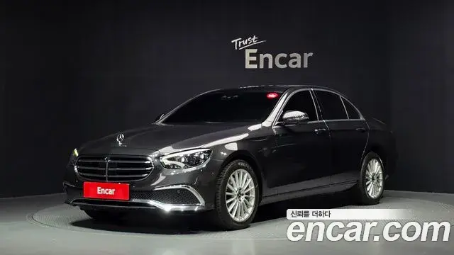 Mercedes-Benz E-Class E220d 4MATIC Exclusive 2021