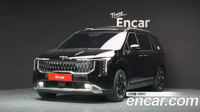Kia Carnival Diesel 9-Seater Noblesse 2025