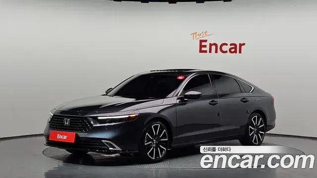 Honda Accord 2.0 Hybrid Touring 2024