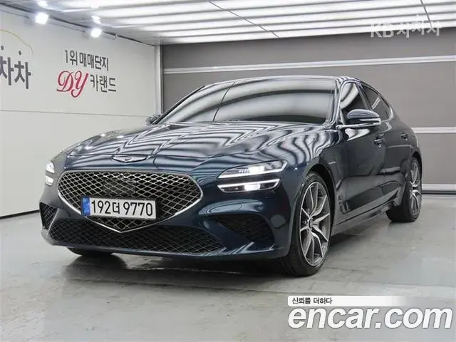 Genesis G70 Gasoline 3.3T 2WD 2021