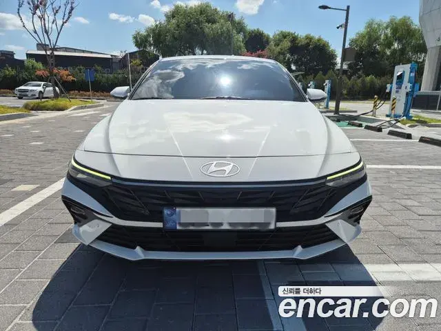 Hyundai AVANTE 1.6 Modern 2023