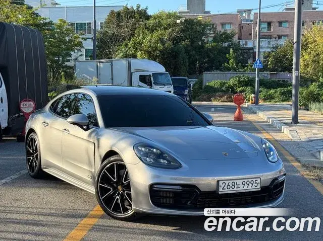 Porsche Panamera 4.0 GTS 2020