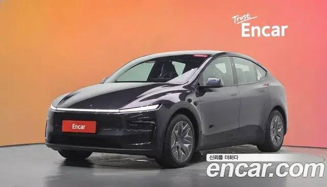 Tesla Model Y L Long Range AWD 2026