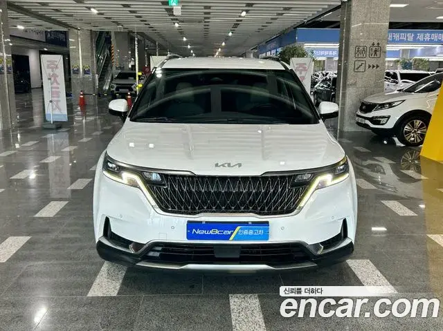 Kia Carnival Diesel 9-Seater Noblesse 2023