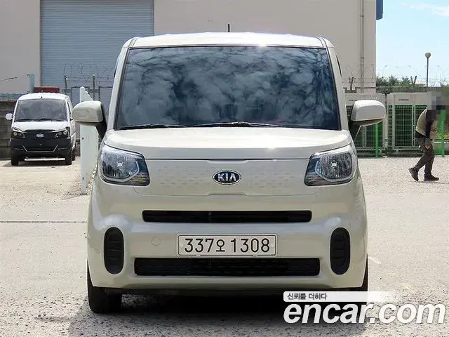 Kia RAY Van Luxury 2019